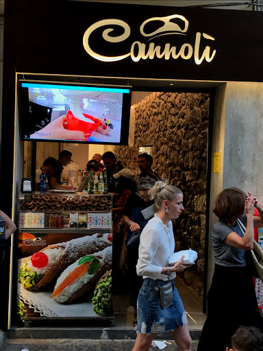 Cannolí - Visual