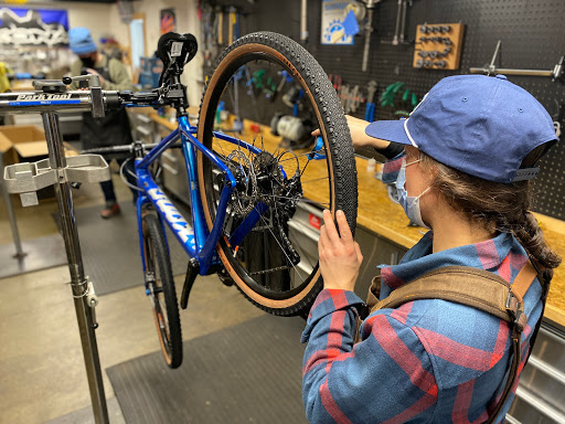 Bicycle Express - Visual
