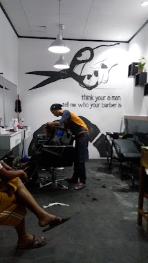 Juragan D'barbers, Author: YAN YAN PELIYANA