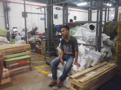Photos of Gudang JNE Amplas Trade Center