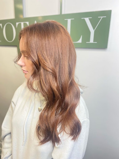Totally U salon - Thumbnail