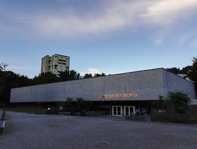Photos of Akademie der K&uuml;nste