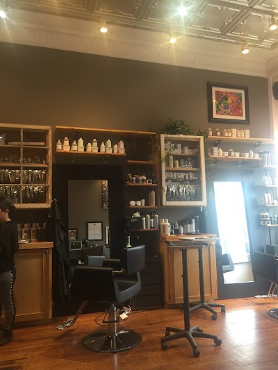 Jekyll & Hyde Salon & Spa