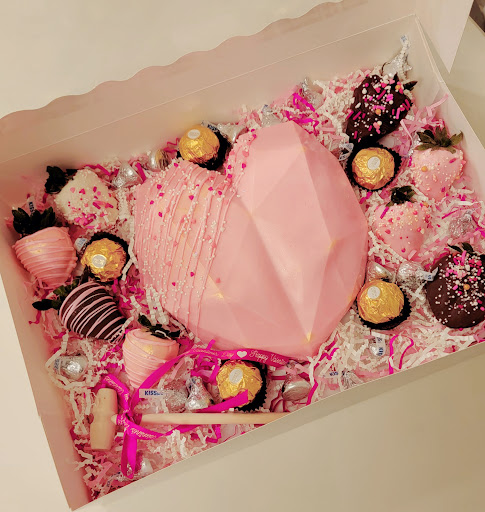 Mistletoe Cakes - Visual
