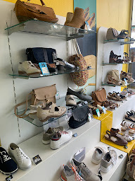 Photo n°5 de Eram - EVRON à Évron (Magasin de chaussures)