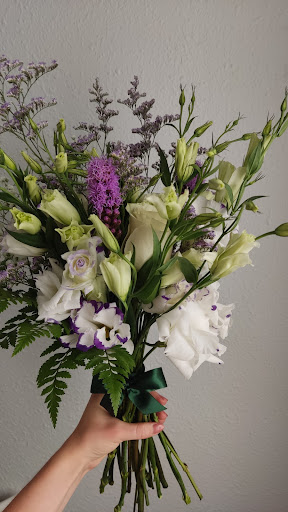 Patri Flores | Bespoke Wedding Florals - Thumbnail