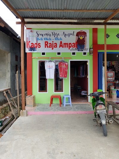 Photos of Agung Jaya