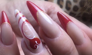 Photo n°13 de LPSONGLES à Fréjus (Salon de manucure)