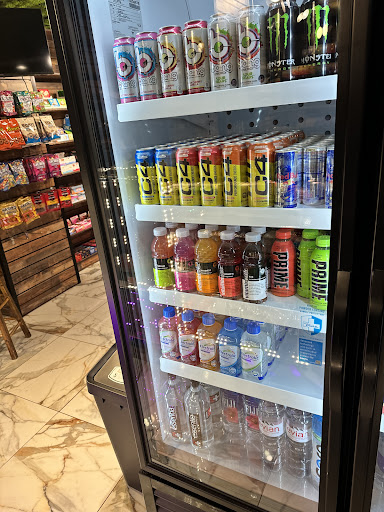 LA 1 convenience