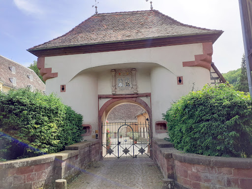 Friseur am Schloss by Lidia Amella - Thumbnail