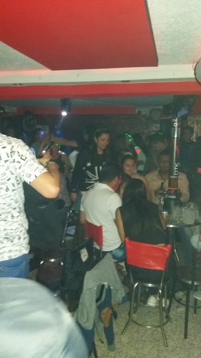 bar