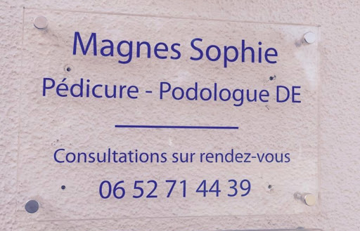 SOPHIE MAGNES