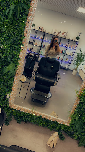 Edi Coiffeur - Thumbnail
