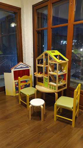 Ηρ. Πολυτεχνείου 14 &, Κορυτσάς, Νέα Πεντέλη 152 39