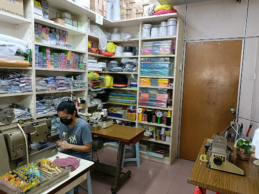 Kedai Alat-alat Jahitan Kim Wa