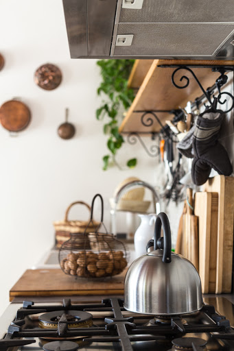 Juls' Kitchen - Visual