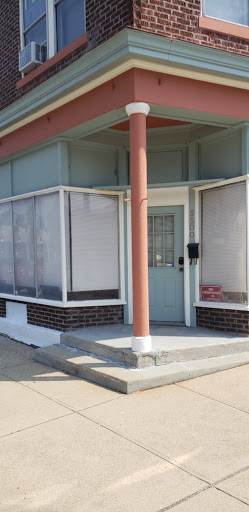 Midpoint Salon - Visual