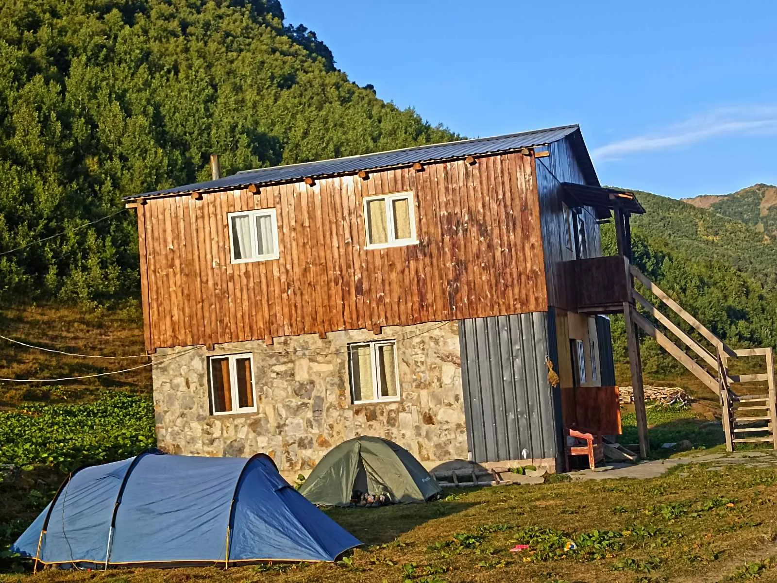 Vila Latphari in ushguli