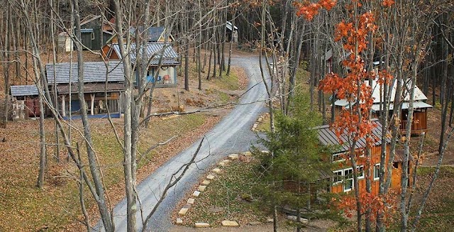 Blue Moon Rising Cabins on Deep Creek Lake