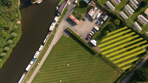 Avon Bank Meadow Moorings & Touring - Thumbnail