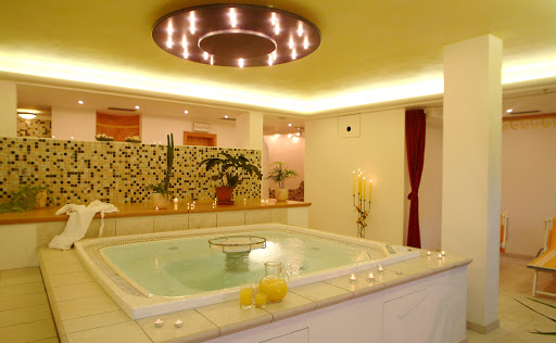 Hotel Luvina - Thumbnail