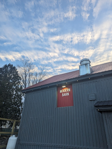 Modern Barn - Thumbnail