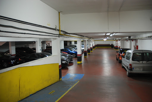 Parking Garca Reina Cristina Garaje- Menéndez Pelayo