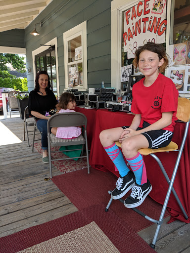Madison Sparks Salon - Thumbnail