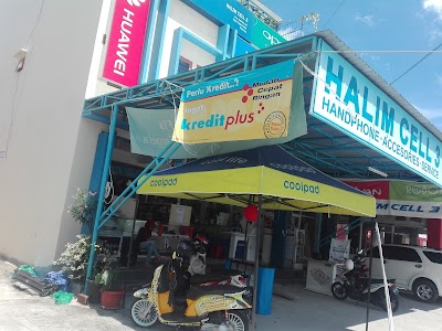 Photos of Halim Cell 3