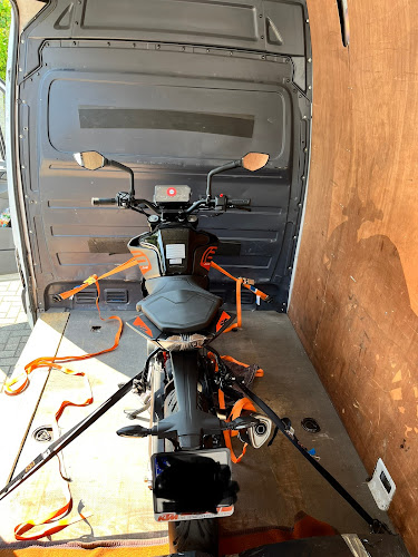 Opinii despre Transport Krajowy i Międzynarodowy , Magazynowanie , Przeprowadzki, FHU YARO Jarosław Konczarek în Łódź - Przeprowadzka