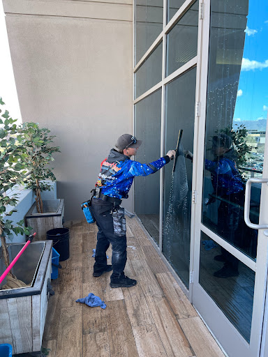 Desert Heat Window Wash Gallery - United States