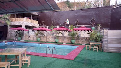 Photos of Serendib Hotel & Service Apartments