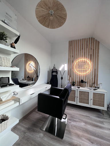 Best Beauty Studio - Thumbnail