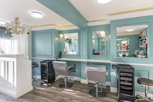 ONE Hair & Beauty Salon