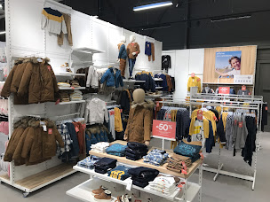 Photo n°18 de La Halle à Saint-Berthevin (Magasin de chaussures)