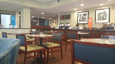 Photos of Hampton Inn Denver - North/Thornton