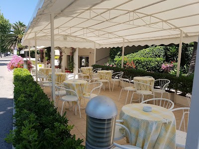 Photos of Albergo Punta de l'Est