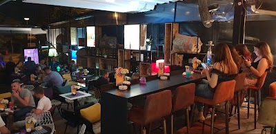 Artisti Lounge Oxhaku