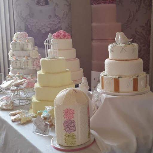 Cakes by Kit