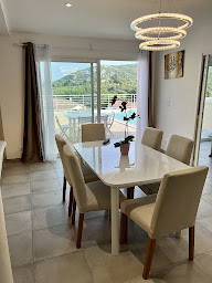 Photo n°6 de La Maison Beige - Maison d’hôtes à Saint-Paul-et-Valmalle (Chambre d'hôtes)