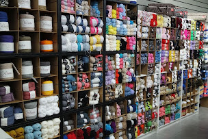 Photo n°4 de Quartier Des Tissus à Fréjus (Magasin de tissus)