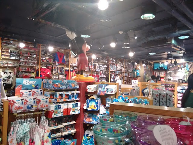 Disney Store Covent Garden