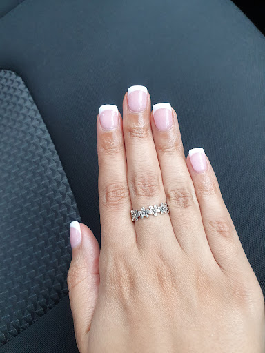 L & M Nails & Beauty - Thumbnail
