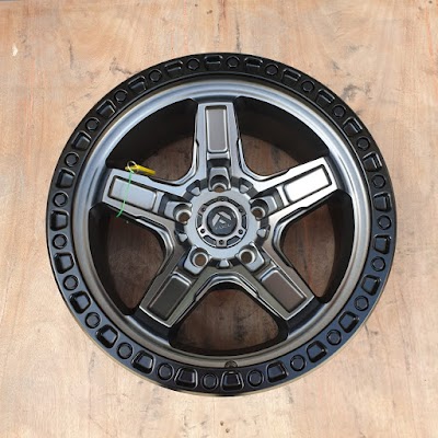Photos of Oxford Auto Mech / Radical jeep