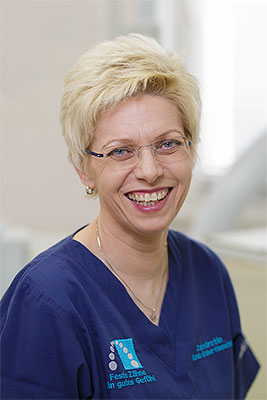 Graber-Henschel, Zahnärztin