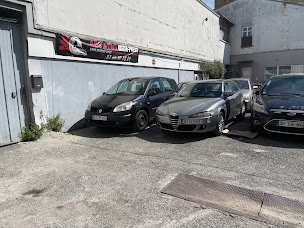 Photo n°2 de ABS Auto meca-pneus à Bordeaux (Atelier de mécanique automobile)