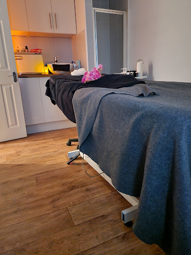 Revive Beauty,Birth & Baby