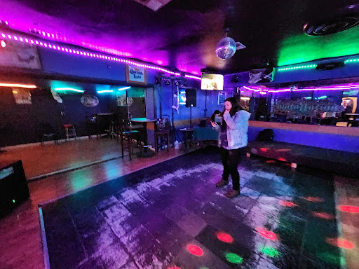 Mr.D's - Visual