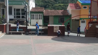 Photos of Quetame Main Park