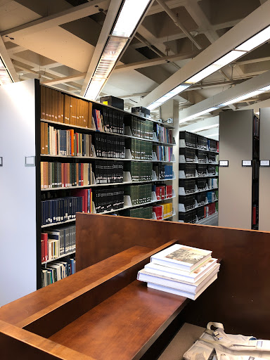 Lucille Caudill Little Fine Arts Library - Thumbnail